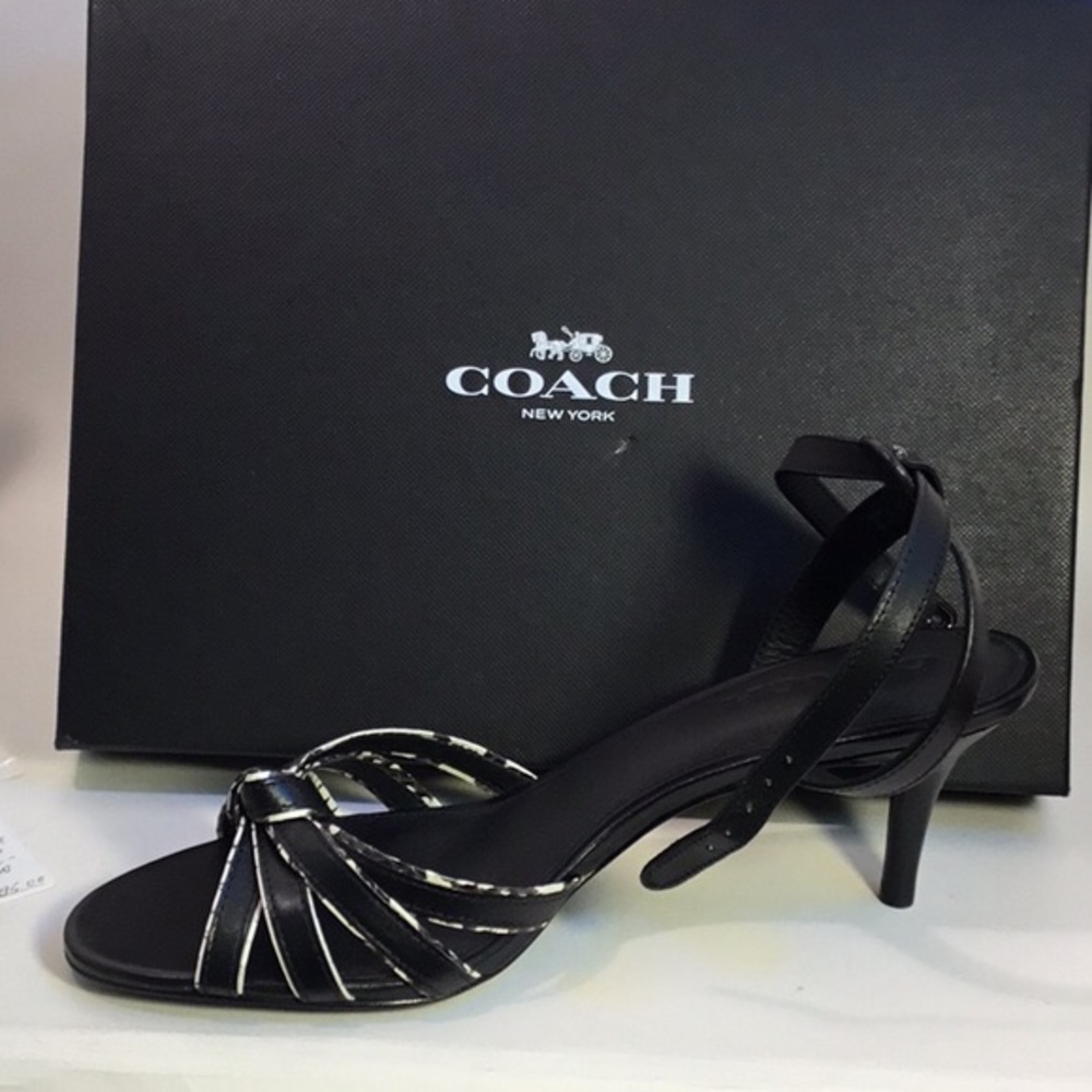 NIB-Coach-Meg-Ankle-Strap-Sandals Black